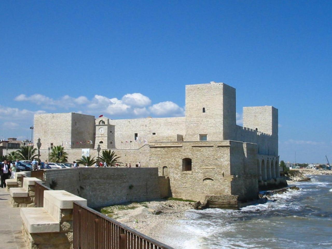 I Colori Della Puglia Rooms Trani Exterior photo